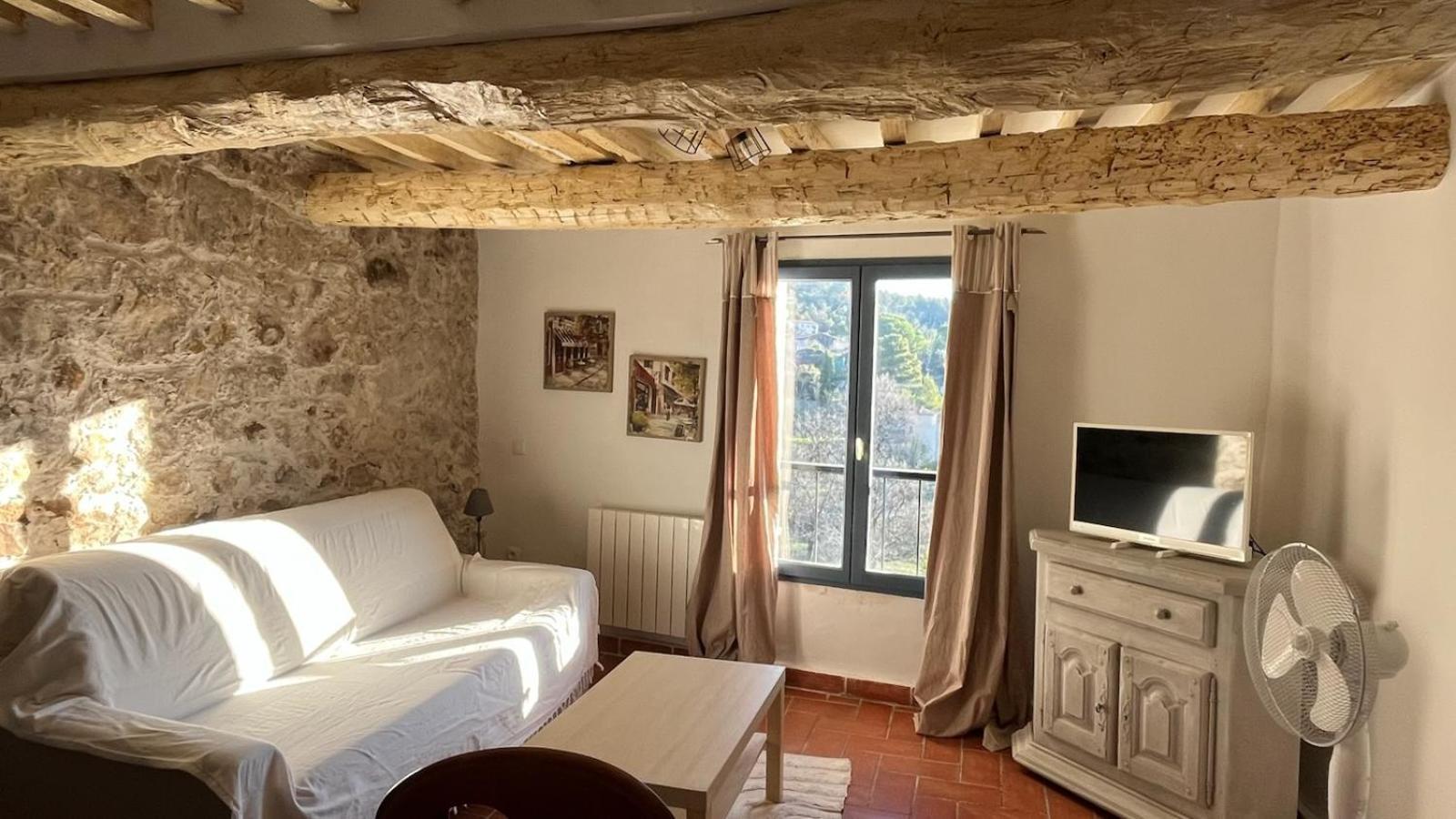 Au Puits De Figa Apartman Figanières Kültér fotó